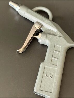 Justin Boots Gray Pneumatic Air Blow Gun with Metal Trigger
